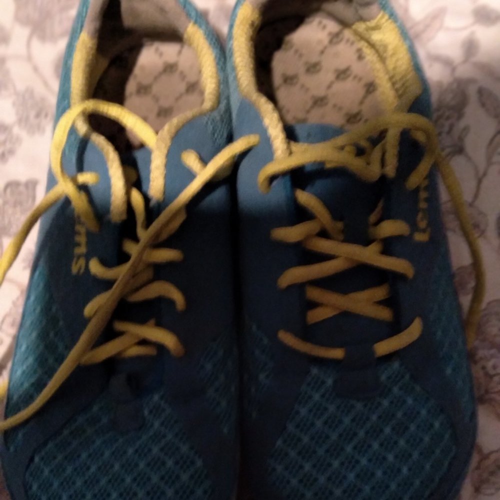 Womens Shoes